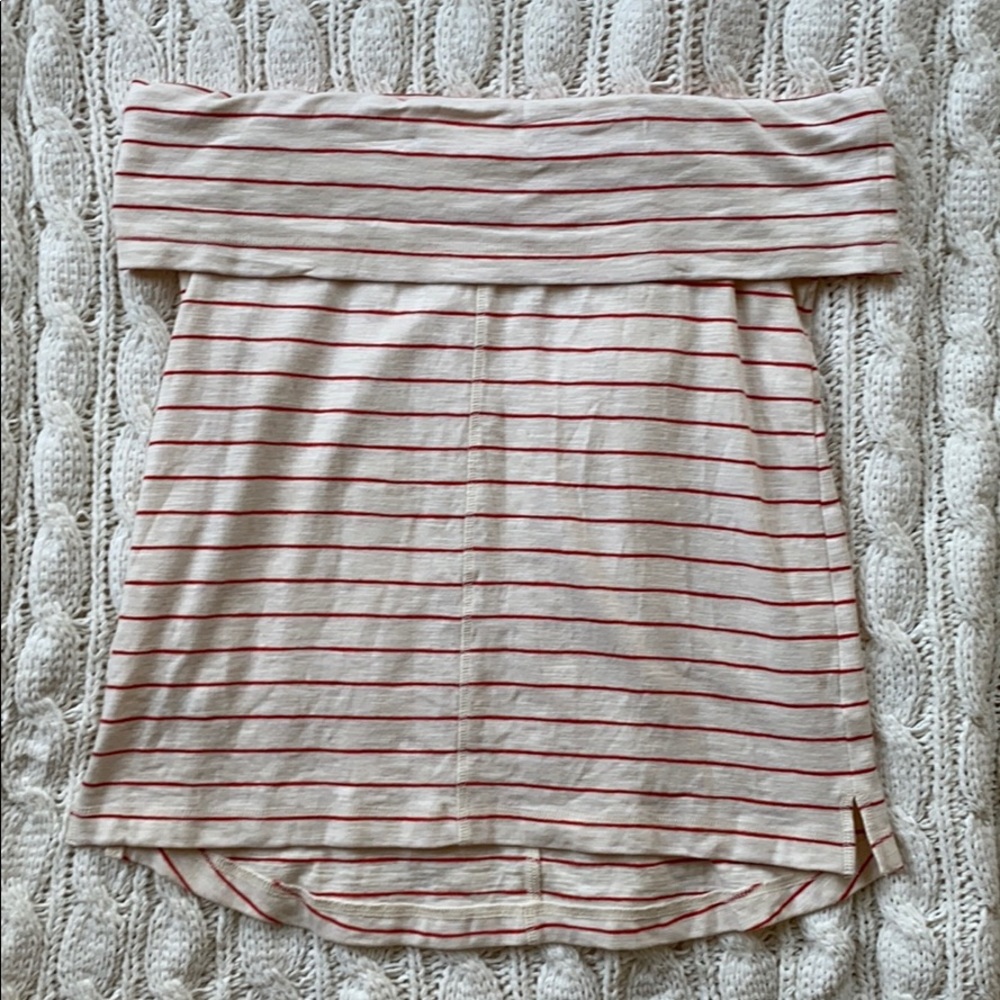 Lou & Grey off the shoulder top